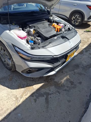יונדאי אלנטרה