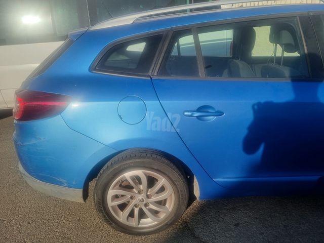 רנו מגאן