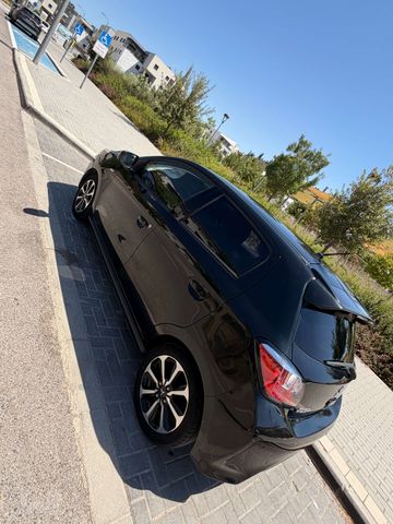 מיצובישי ספייס סטאר