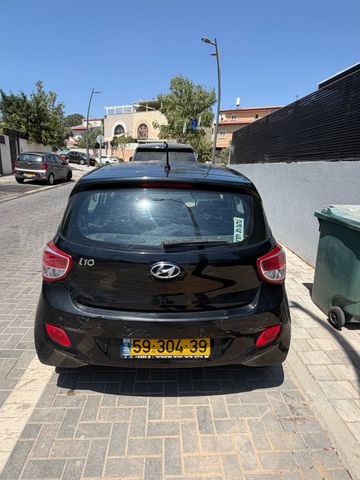 יונדאי i10