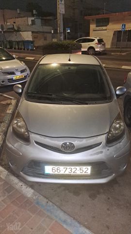 מודעת רכב טויוטה אייגו