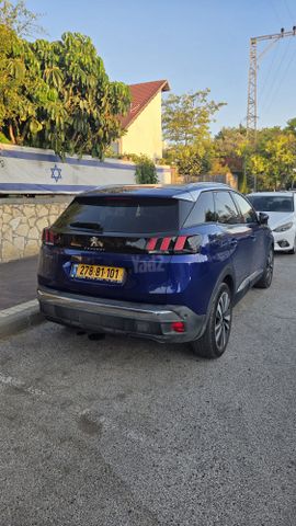 פיג'ו 3008