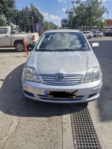 טויוטה קורולה