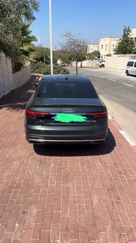אאודי A4