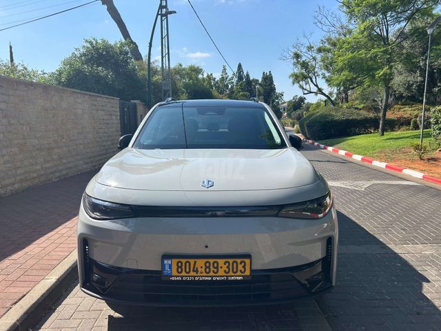 ליפמוטור C10