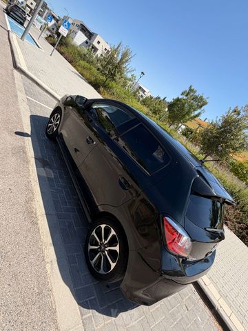 מיצובישי ספייס סטאר