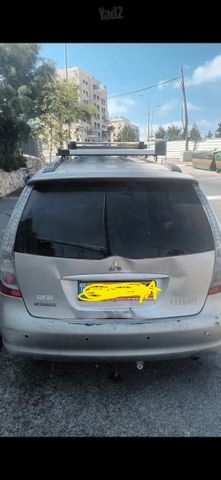 מודעת רכב מיצובישי גרנדיס