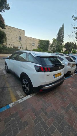 מודעת רכב פיג'ו 3008