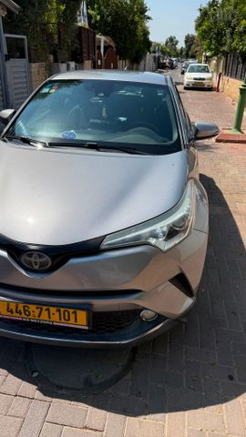 טויוטה C-HR