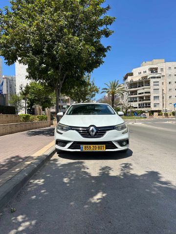 רנו מגאן