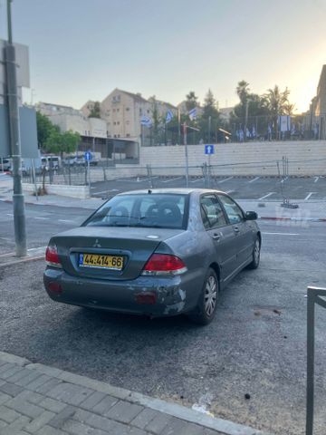 מיצובישי לנסר