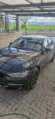 מודעת רכב ב מ וו סדרה 3