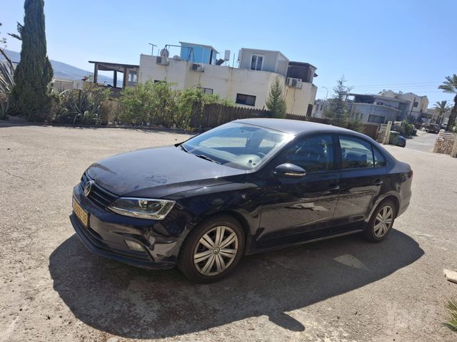 מודעת רכב פולקסווגן ג'טה 