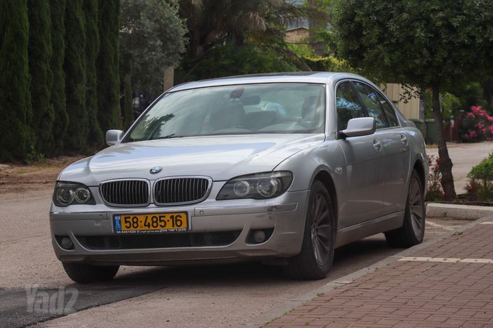 מודעת רכב ב מ וו סדרה 7