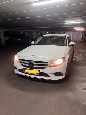 מודעת רכב מרצדס-בנץ C-class