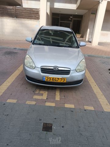 יונדאי אקסנט i25