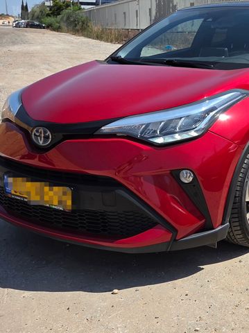 טויוטה C-HR
