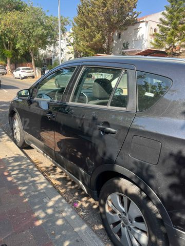סוזוקי קרוסאובר