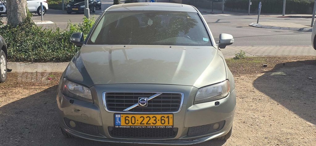 וולוו S80