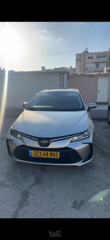 טויוטה קורולה