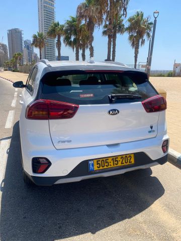 קיה נירו