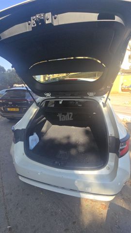מודעת רכב טויוטה קורולה