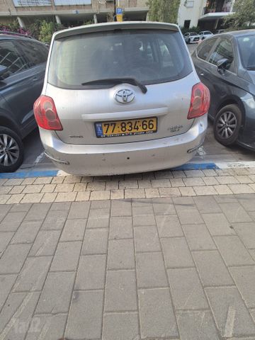 טויוטה אוריס