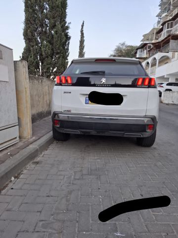 פיג'ו 3008