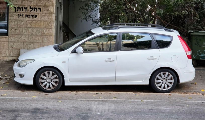 יונדאי i30