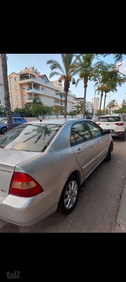 טויוטה קורולה