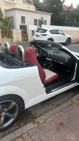 אאודי TT