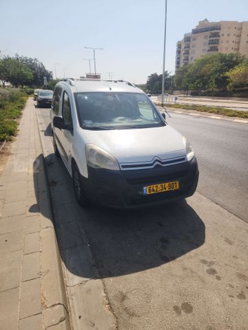 מודעת רכב סיטרואן ברלינגו 