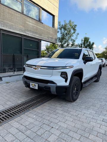 סילברדו EV LT חשמלי אוט׳ (645 כ״ס)