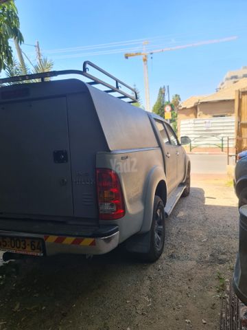 מודעת רכב טויוטה היילקס