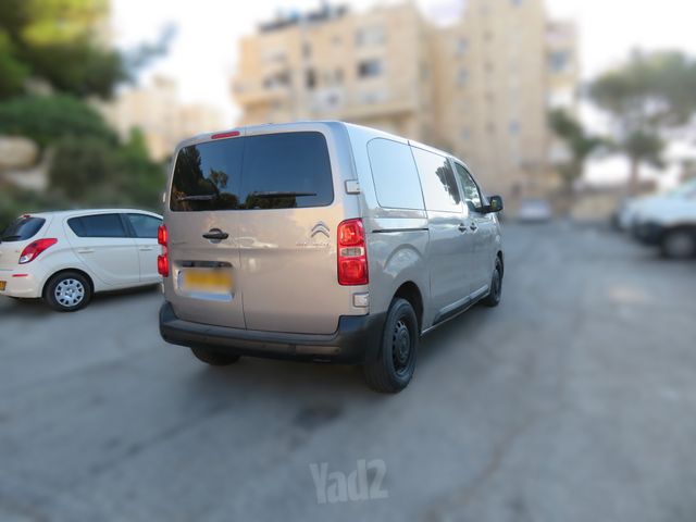 מודעת רכב סיטרואן ג'אמפי