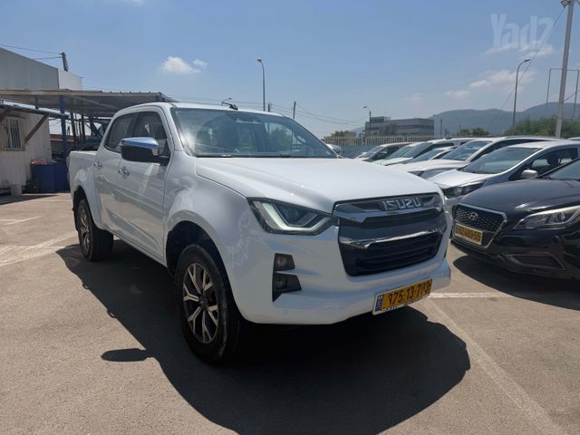 מודעת רכב איסוזו די-מקס