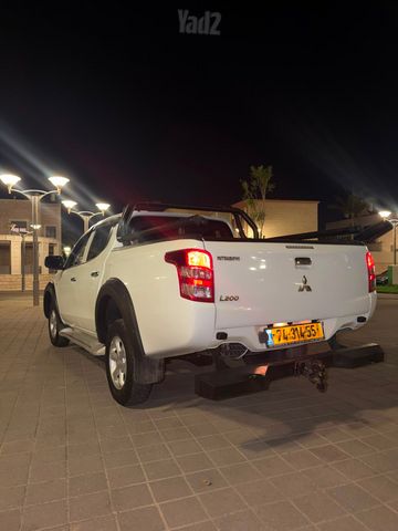 מיצובישי טרייטון / L200