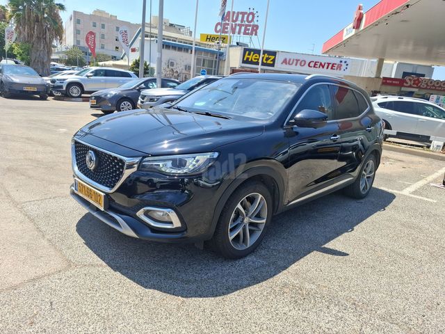 מודעת רכב אם ג'י EHS PHEV
