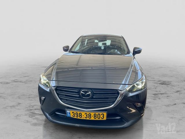 מודעת רכב מאזדה CX-3