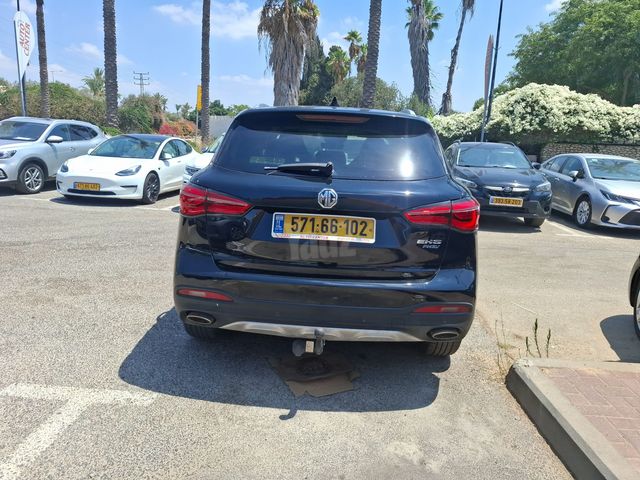 אם ג'י EHS PHEV