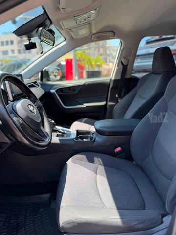 טויוטה RAV4