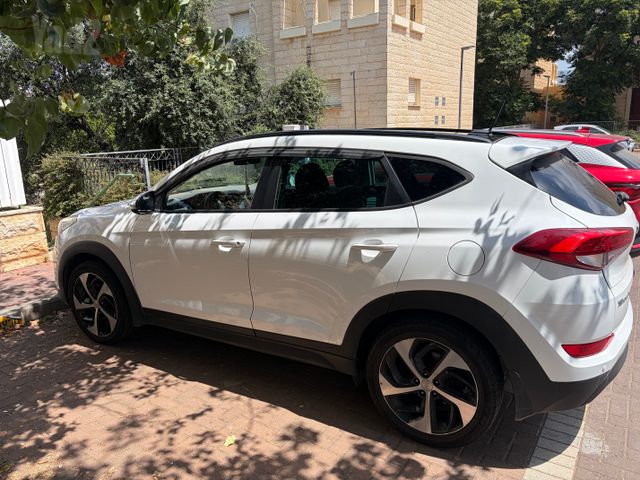 יונדאי טוסון