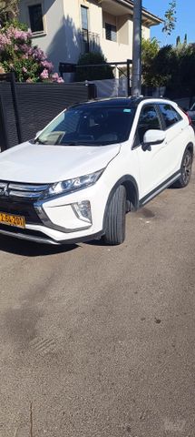 מודעת רכב מיצובישי אקליפס קרוס