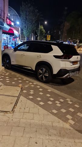 ניסאן אקס טרייל