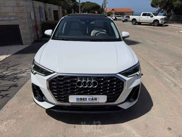 אאודי Q3