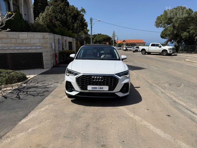 אאודי Q3