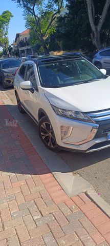 מיצובישי אקליפס קרוס