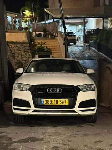 אאודי Q3