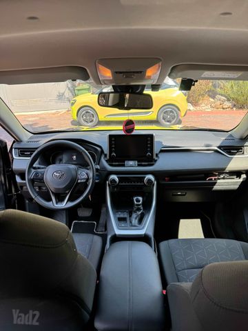 מודעת רכב טויוטה RAV4