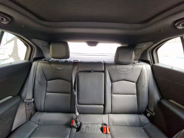 קאדילק XT4
